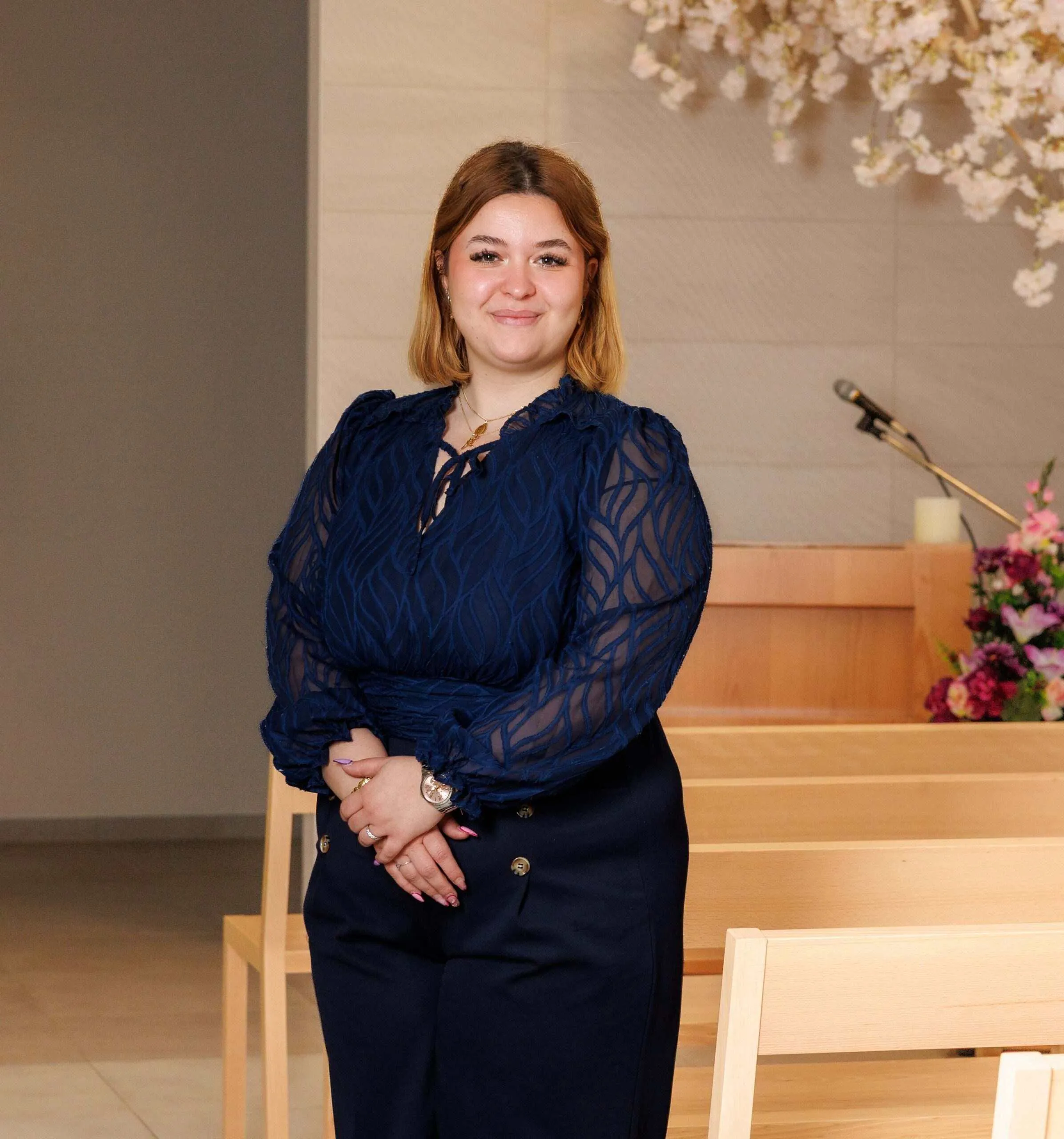 Mélyna Dos Santos, conseillère funéraire au sein de l'agence.